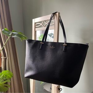 Kate Spade ♠️ Minimalist Black Leather Bag